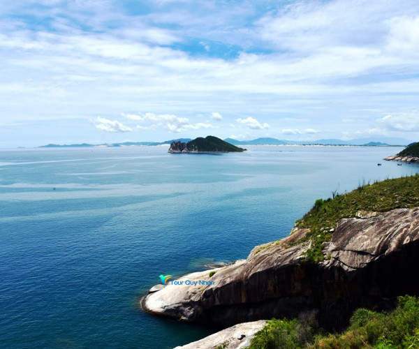 Phu Yen Tour Ngoc Island Nua Island Vung Ro Bay Group 1 Day Tour D