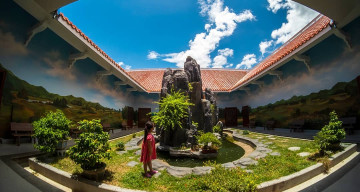 Quy Nhon 1 Day Tour: Twin Towers, Ghenh Rang, Tien Sa, and Long Khanh Pagoda
